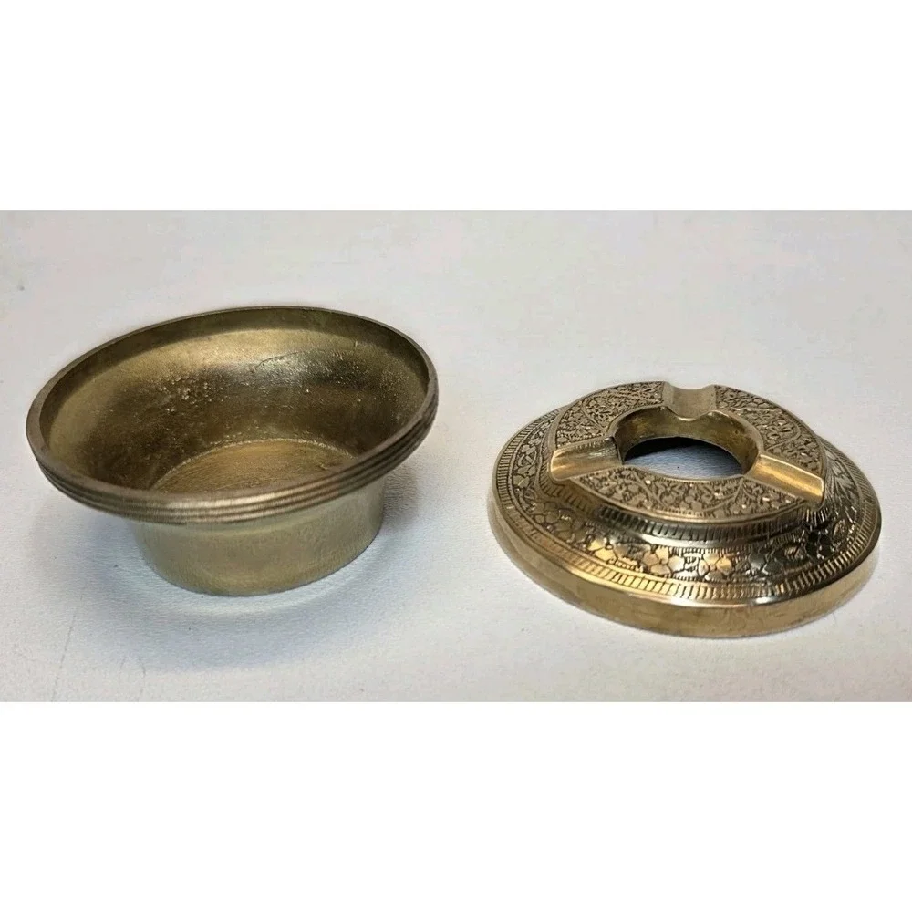 Vintage Made In India Brass Collectible Ashtray With Removable Top